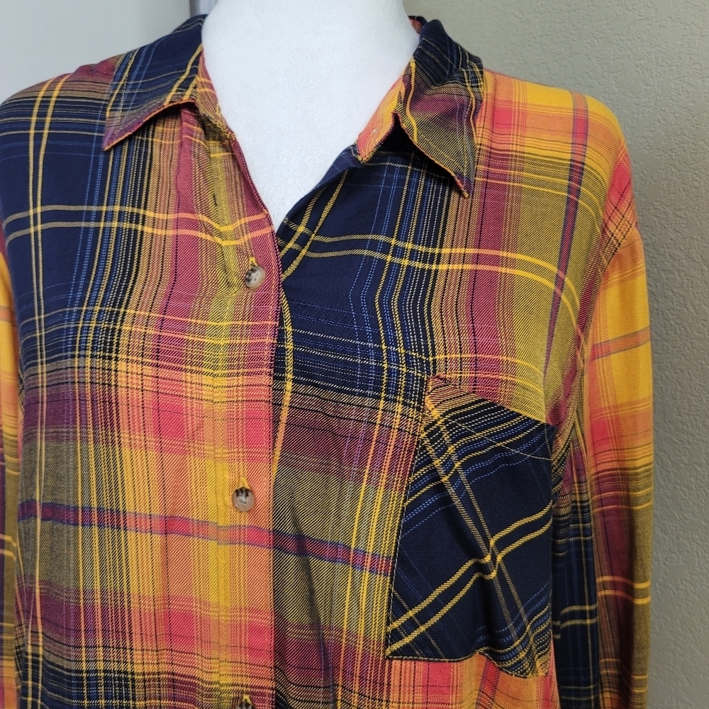 Cato Womens Roll tab sleeves Button down front Tunic Blouse Size XL - Picture 2 of 11